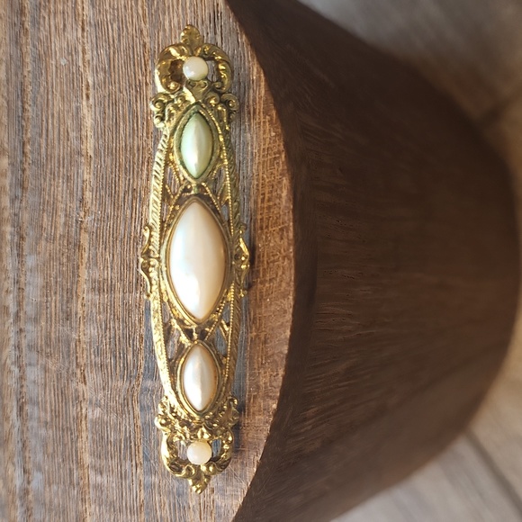 Vintage Vtg Gold Tone & Simulated Pearl Brooch Pins - Picture 4 of 10
